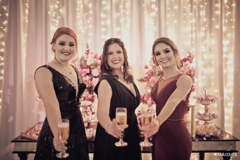 Tuane, Danielle e Natália