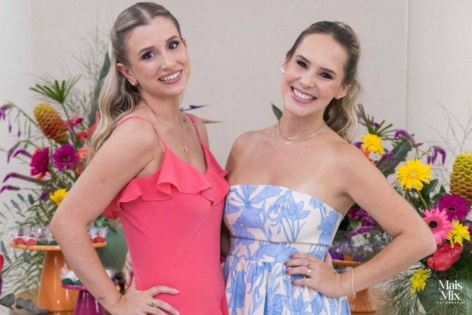 Mônica e Thuany